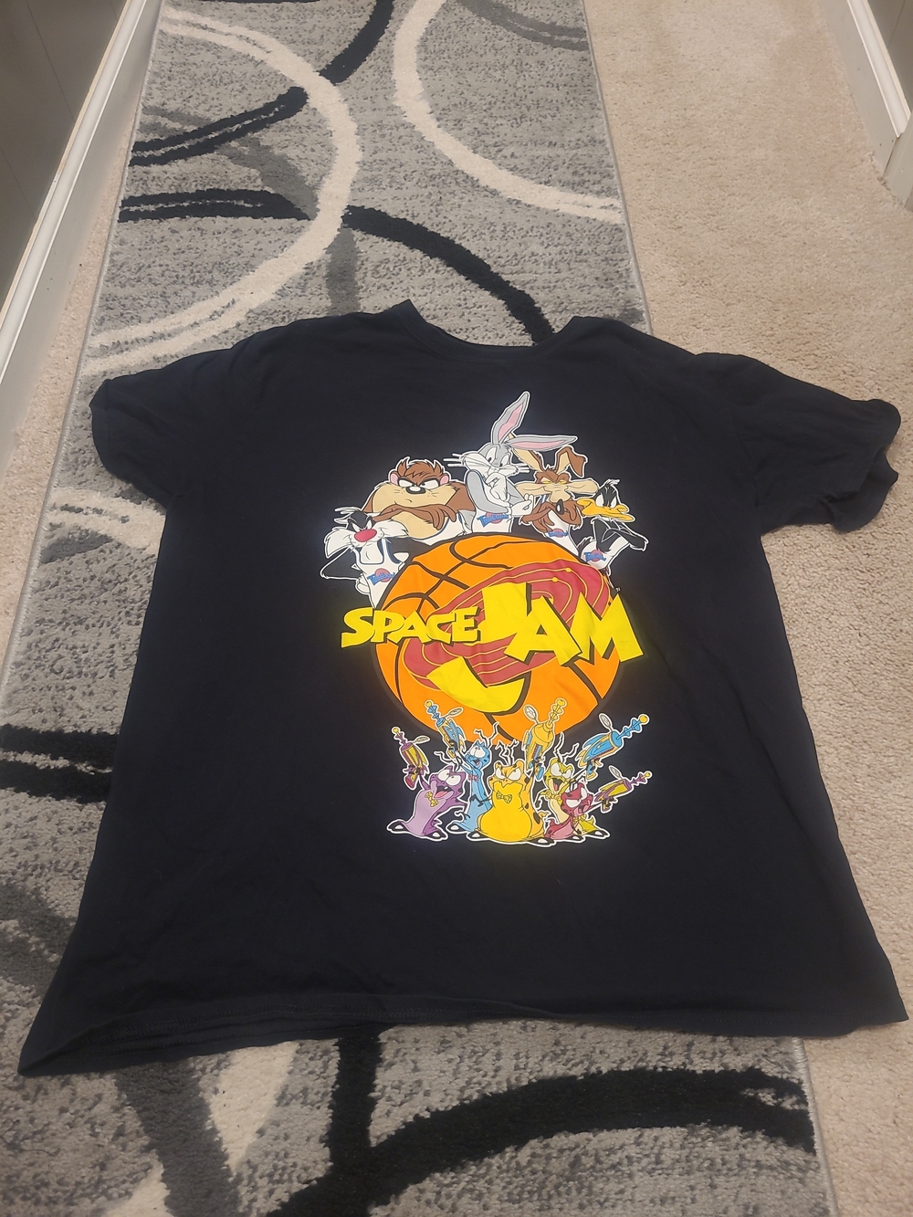 Space Jam Tune & Goon Squad T-Shirt Men XL Black Basketball Front Print FLAW